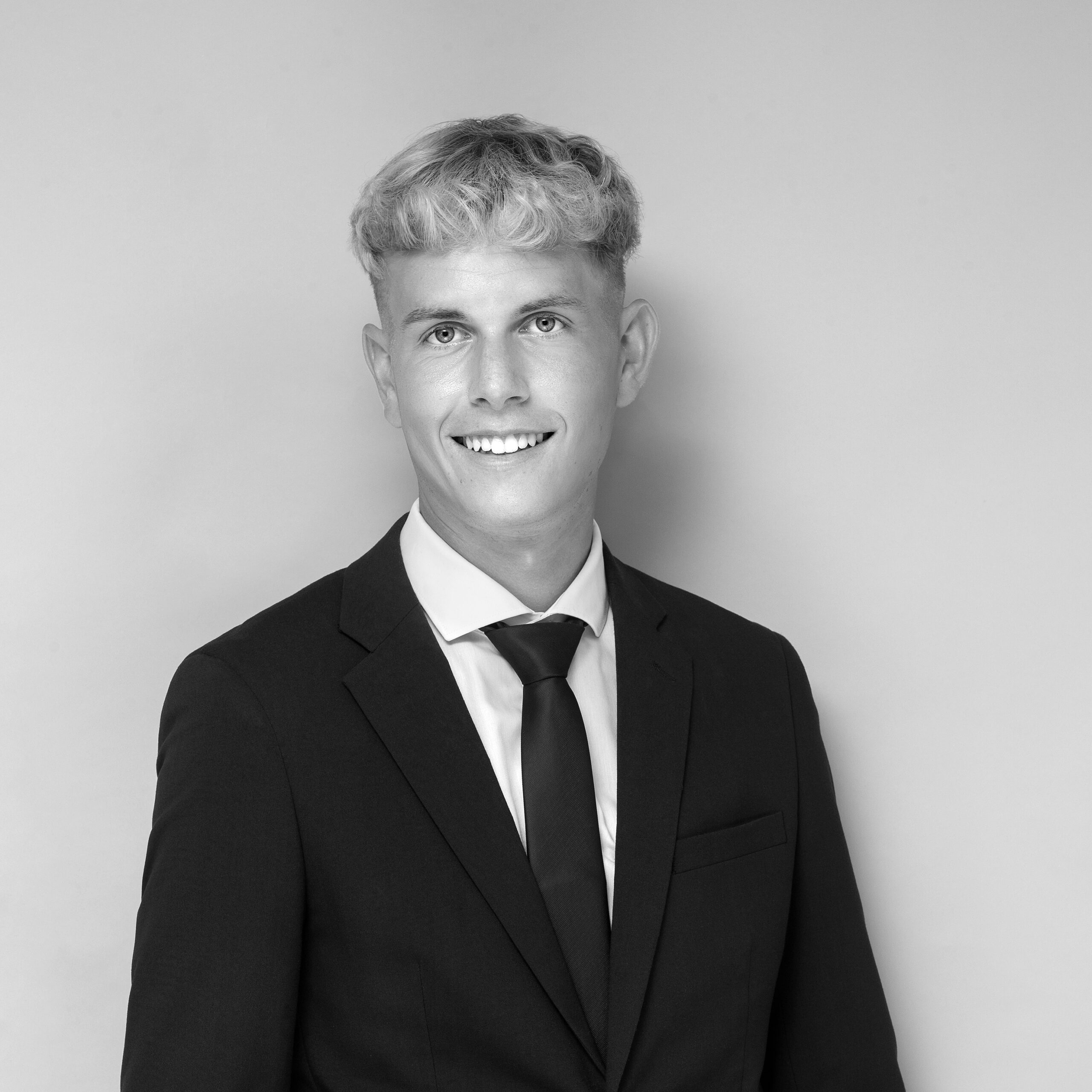 Mads Helligsøe